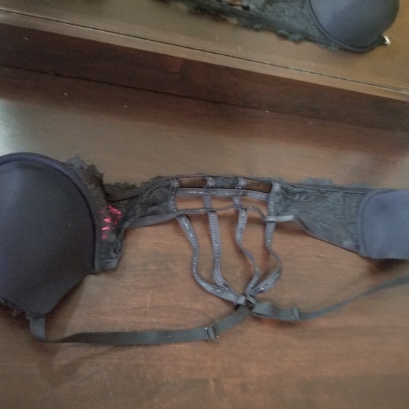 Lasenza 34d bra - Picture 2 of 5